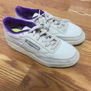 REEBOK sneakers